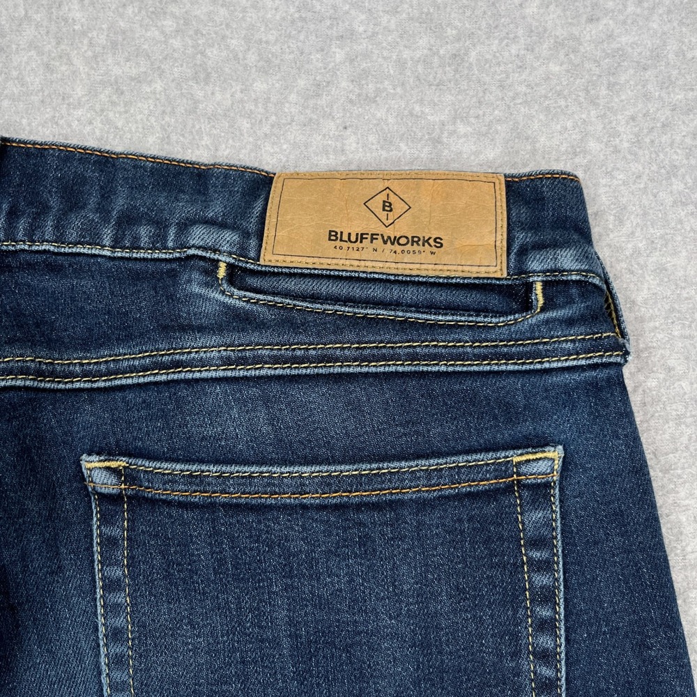 Bluffworks Departure 2.0 Jeans Mens 31x32 (31x30) Blue Slim Fit Workwear Denim - Picture 13 of 16